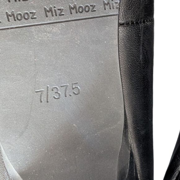 Miz Mooz Florette Mini Heel Pumps Black Leather Round Toe Kitten Heel Women's 7 - Picture 14 of 16